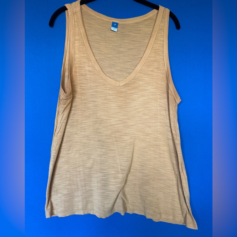 Women's V-Neck Sleeveless Tank Top - Yellow